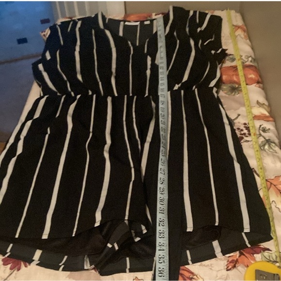 New York & Company Black and White Striped Romper - Picture 4 of 6